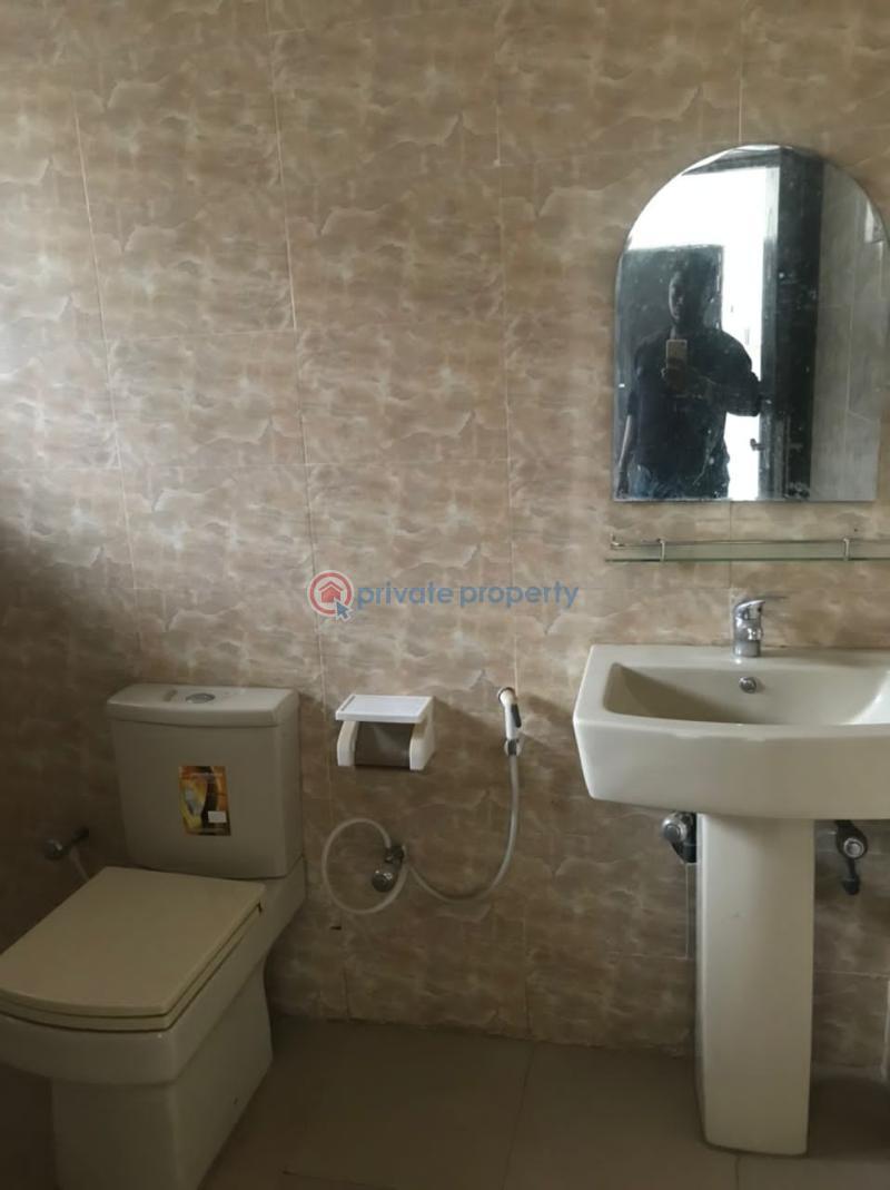 4 bedroom House For Sale At Elebu Area Oluyole Extension Oluyole Estate Ibadan Oyo - 5