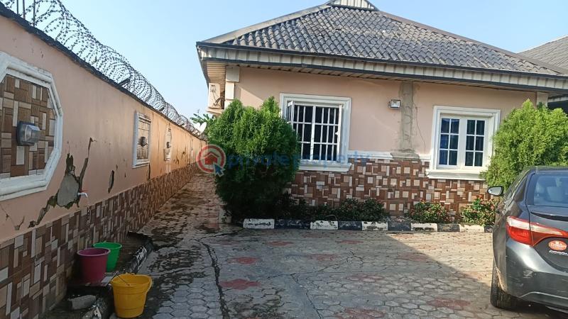 4 bedroom Detached Bungalow For Sale Lasun Igando Alimosho Lagos - 0