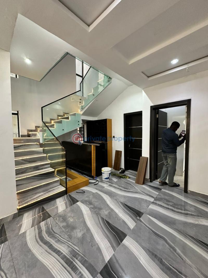 4 bedroom Detached Duplex For Sale Location Ikolaba, Agodi Gra, Ibadan Ibadan Oyo - 20