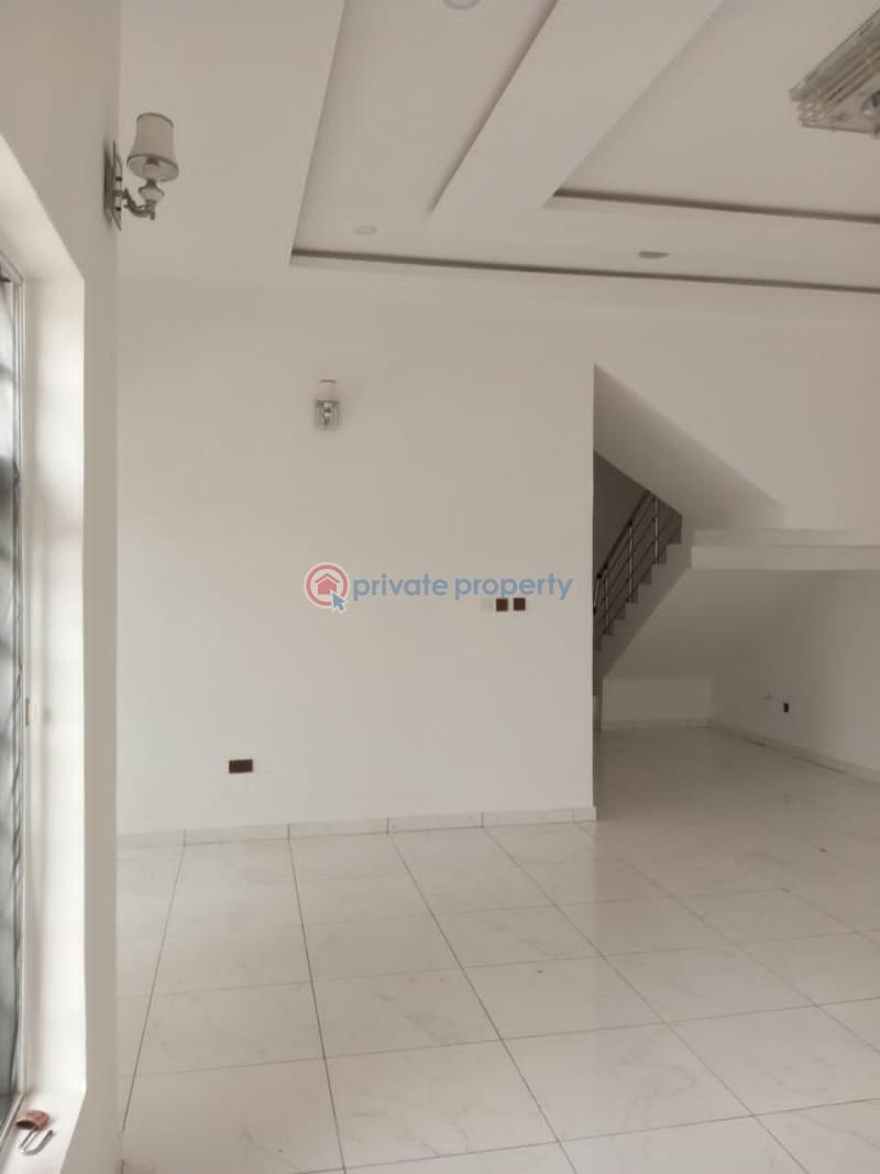 4 bedroom House For Rent Chevy View Estate Lekki Lagos - 1