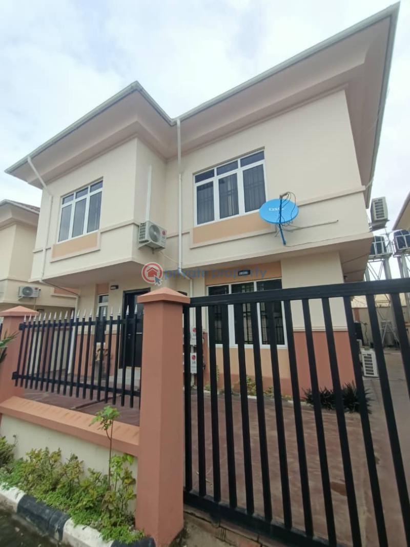 4 bedroom Detached Duplex For Sale Magodo Kosofe/Ikosi Lagos
