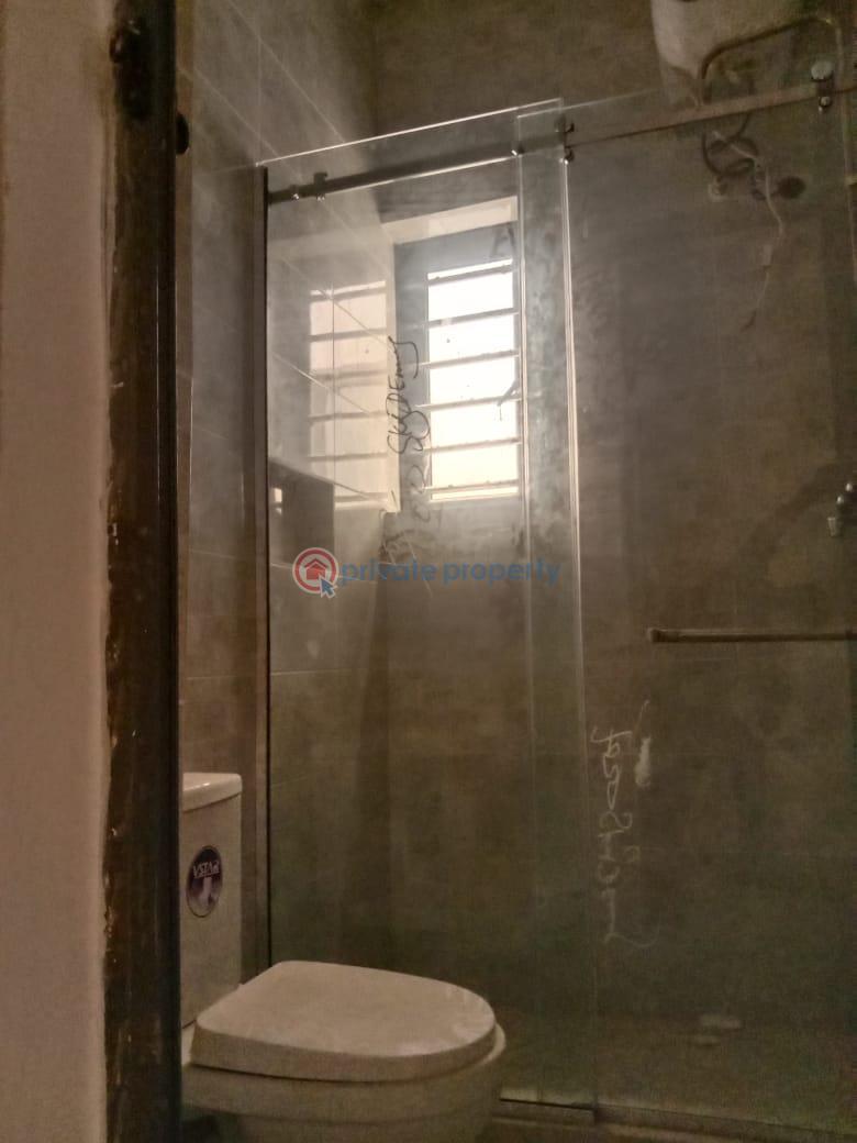 4 bedroom Detached Duplex For Sale College Road Ogba GRA Lagos - 7