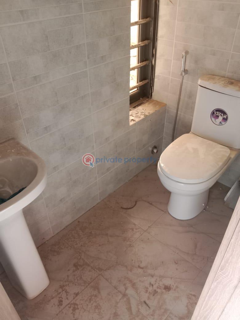 4 bedroom Detached Duplex For Sale College Road Ogba GRA Lagos - 10