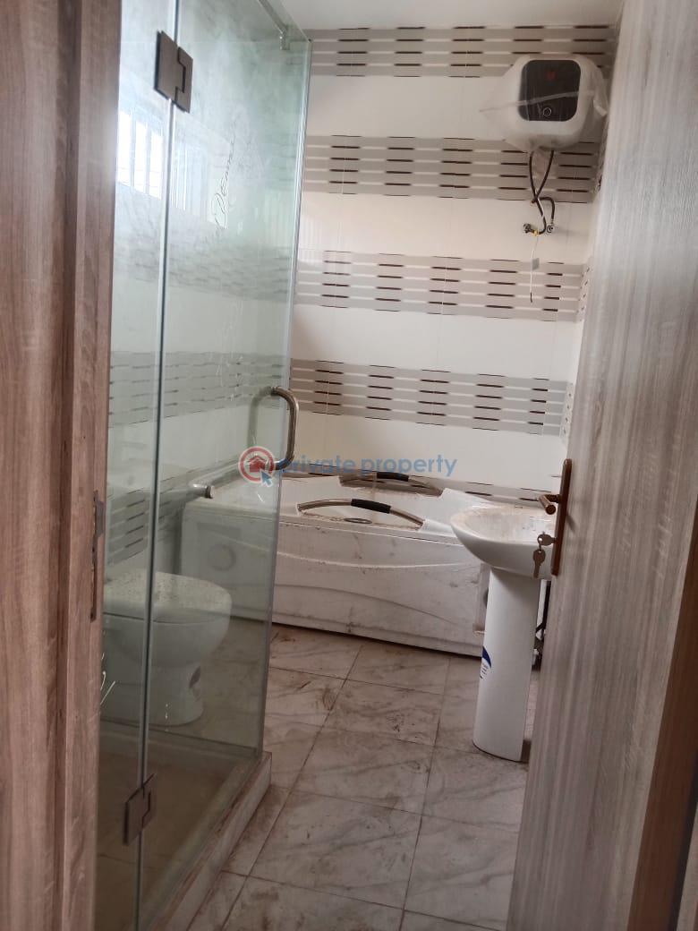 4 bedroom Detached Duplex For Sale College Road Ogba GRA Lagos - 5