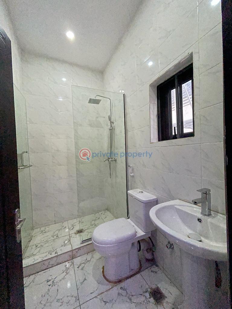 House For Rent At Aerodrome Gra Samonda Ibadan Ibadan Oyo - 7