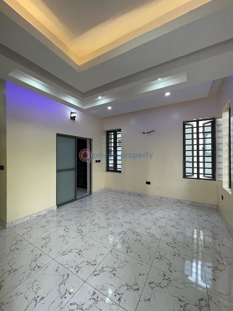 House For Rent At Aerodrome Gra Samonda Ibadan Ibadan Oyo - 6