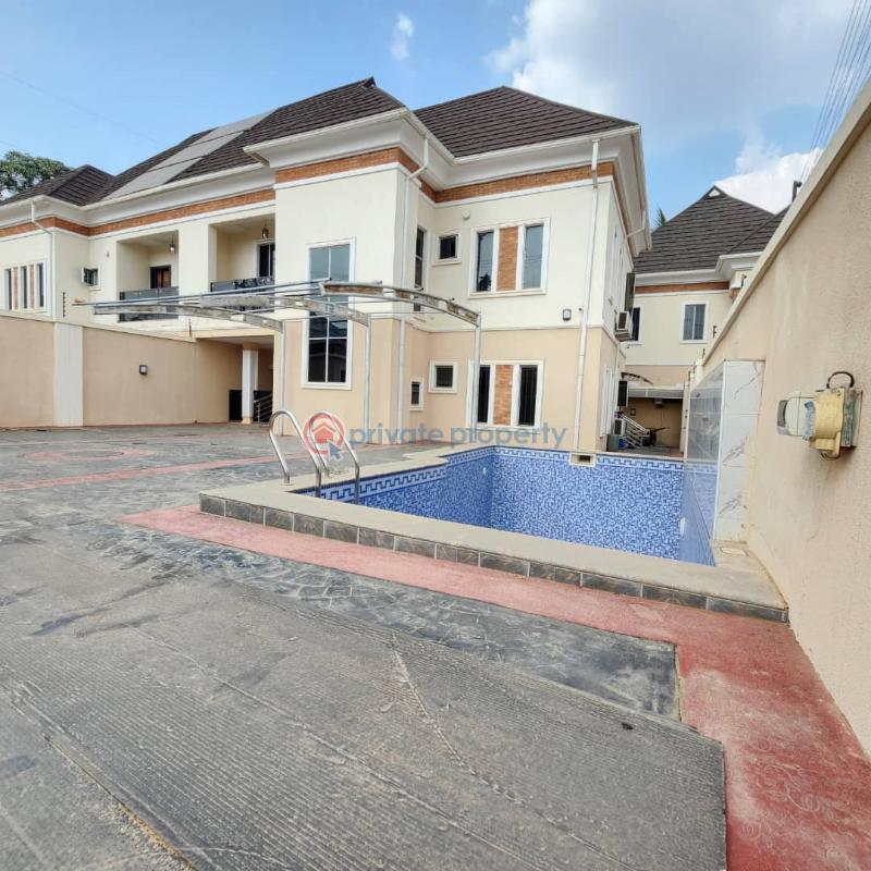 4 bedroom House For Sale Jericho Along Idi Ishin Main Road Ibadan