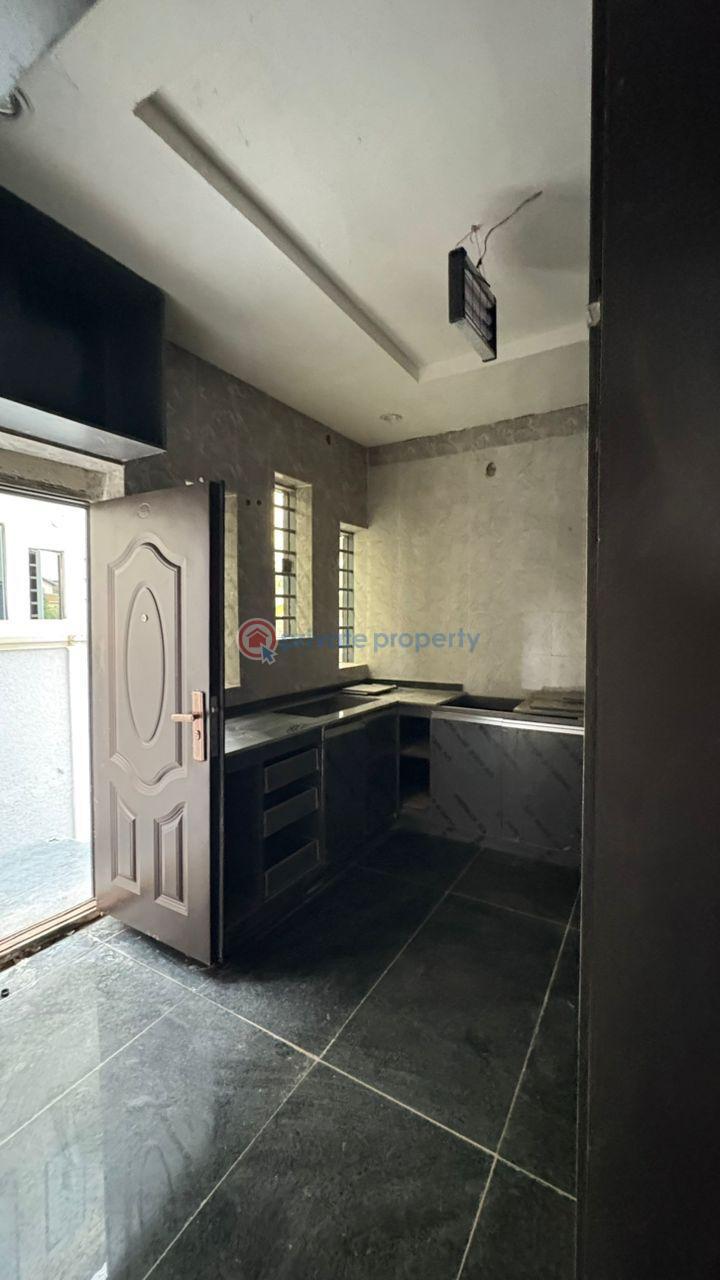 4 bedroom House For Sale Ps Court , Adenuga, Old Bodija Bodija Ibadan Oyo - 10