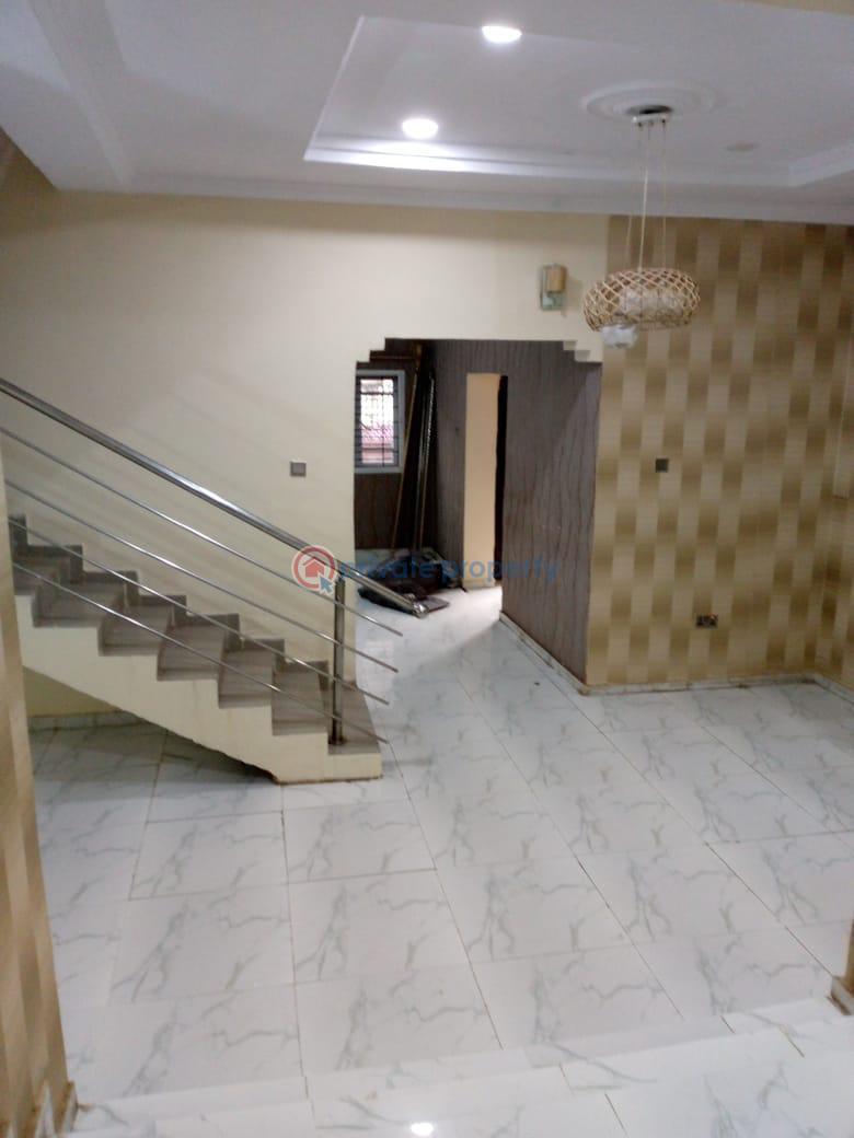 4 bedroom House For Rent Ikolaba Ibadan Oyo - 0