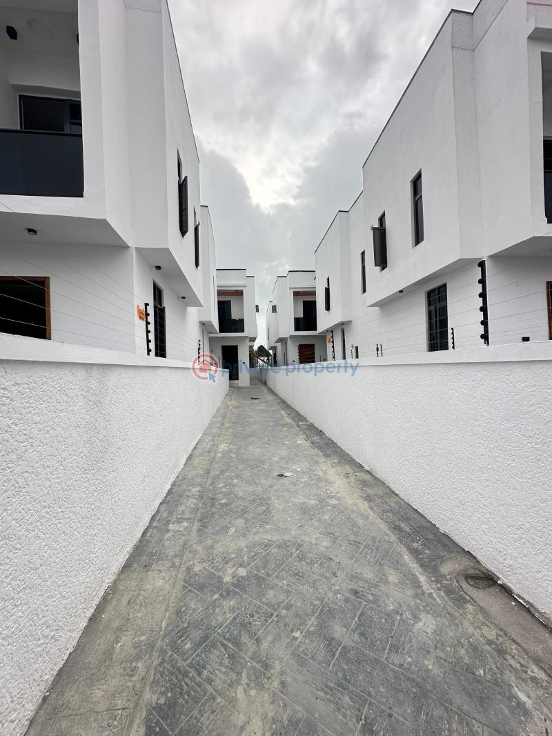 4 bedroom Semi detached Duplex For Sale Ikota Lekki Lagos - 4