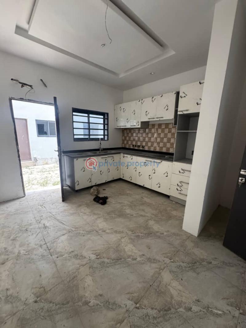 4 bedroom Detached Duplex For Rent Ikate Lekki Lekki Phase 2 Lagos - 5