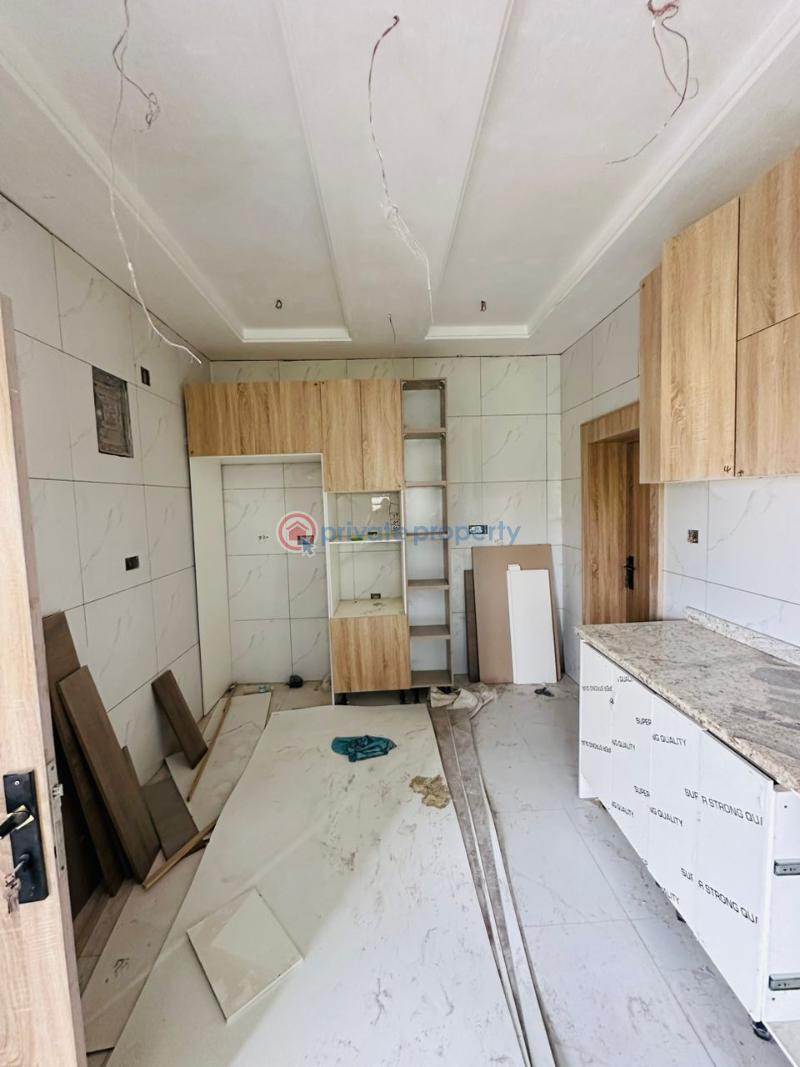 4 bedroom Detached Duplex For Sale Engr Lere Adigun Gra Basorun Ibadan Oyo - 1