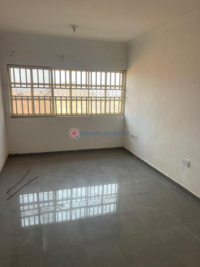 Detached Duplex For Sale Alegongo Est Akobo Ibadan Oyo - 16