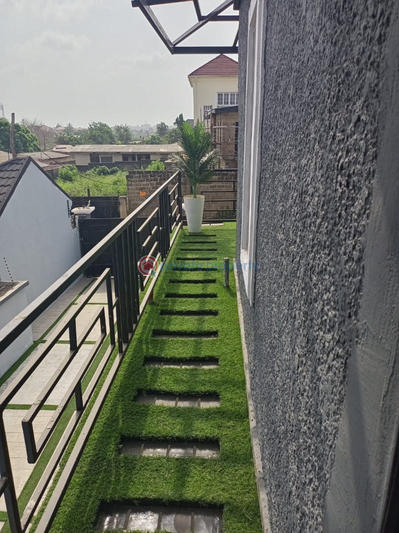 4 bedroom House For Sale At Oluyole Estate Ibadan Oyo - 9