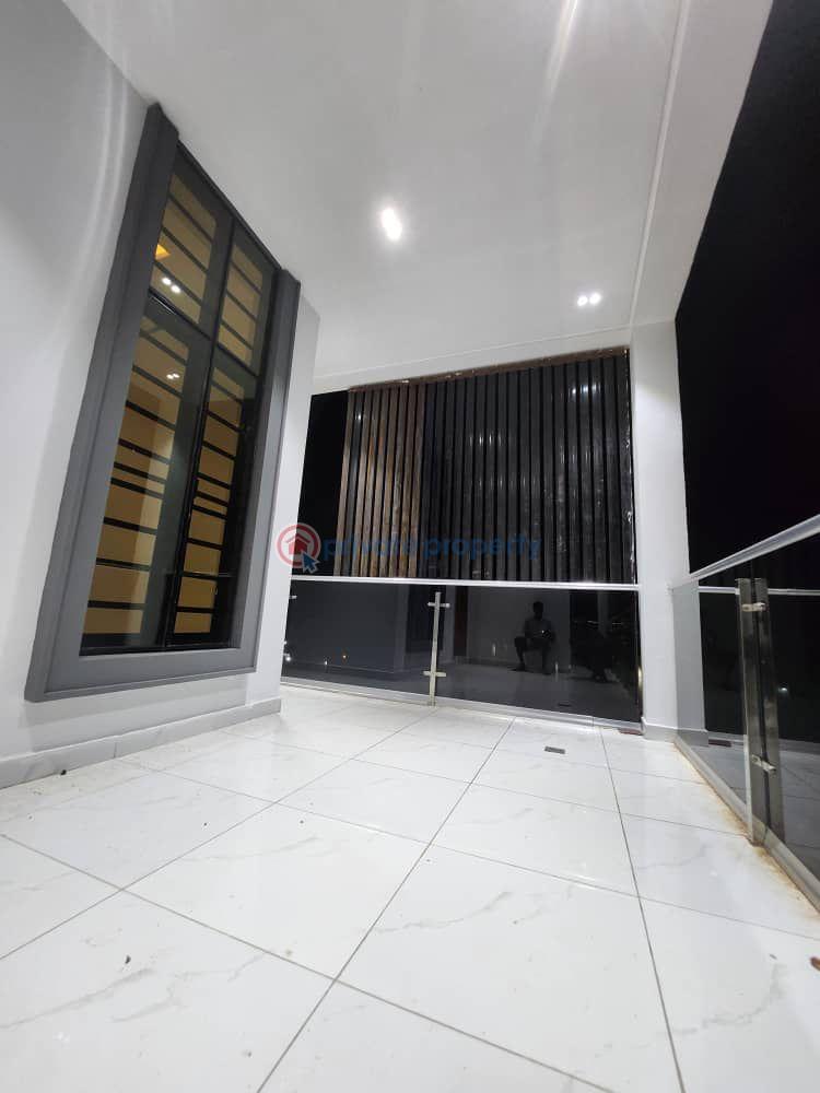 4 bedroom House For Sale Kolapo Ishola Gra Akobo Ibadan Oyo - 2