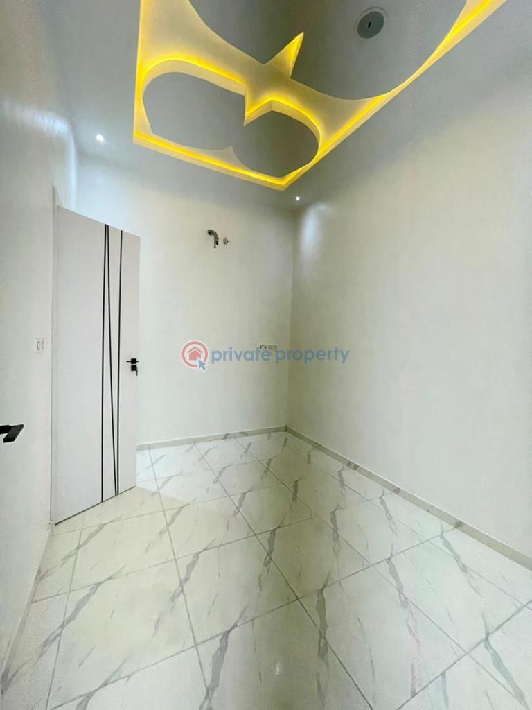 4 bedroom House For Sale Orchid Road Lekki Lagos - 8