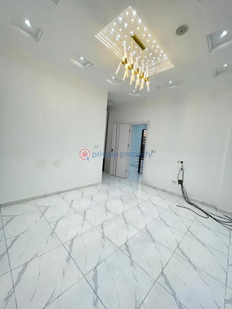 4 bedroom House For Sale Orchid Road Lekki Lagos - 5