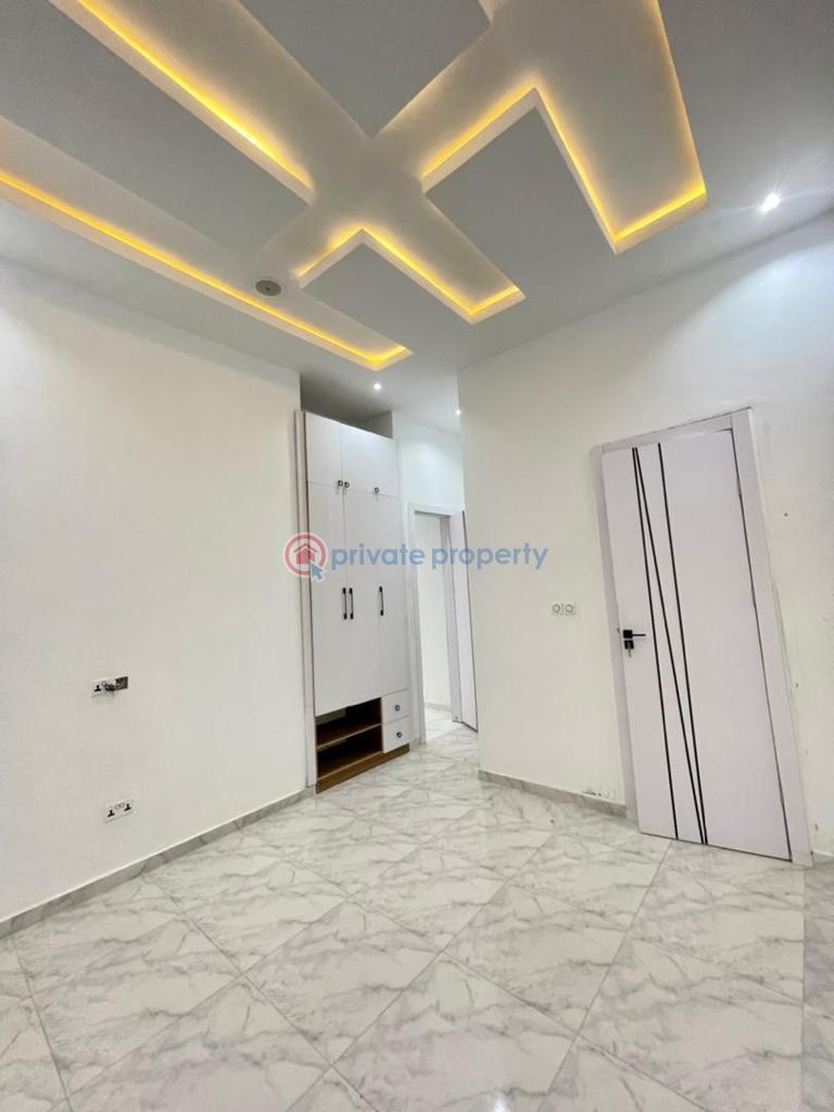 4 bedroom House For Sale Orchid Road Lekki Lagos - 6