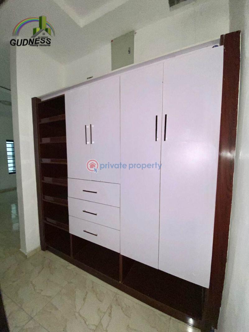 4 bedroom Detached Duplex For Sale Thomas Estate Ajah Lagos - 14