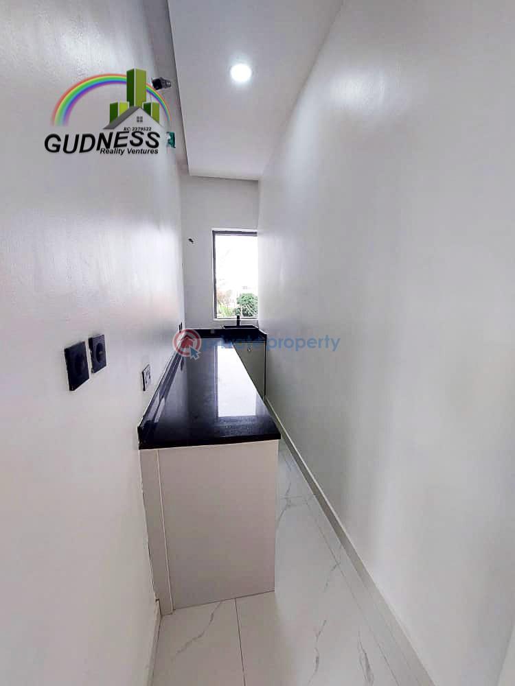 4 bedroom Detached Duplex For Sale Lekki Phase 1 Ikota Lekki Lagos - 4