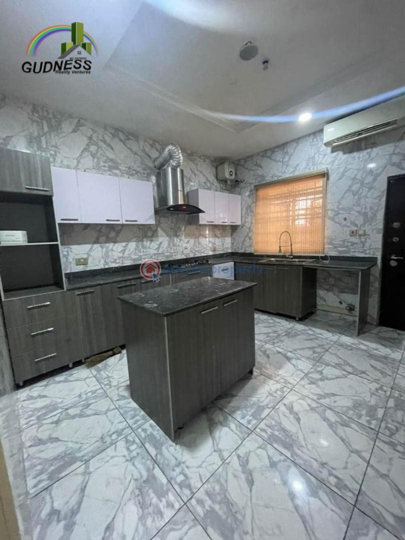 4 bedroom Detached Duplex For Rent Ikota Lekki Lagos - 2