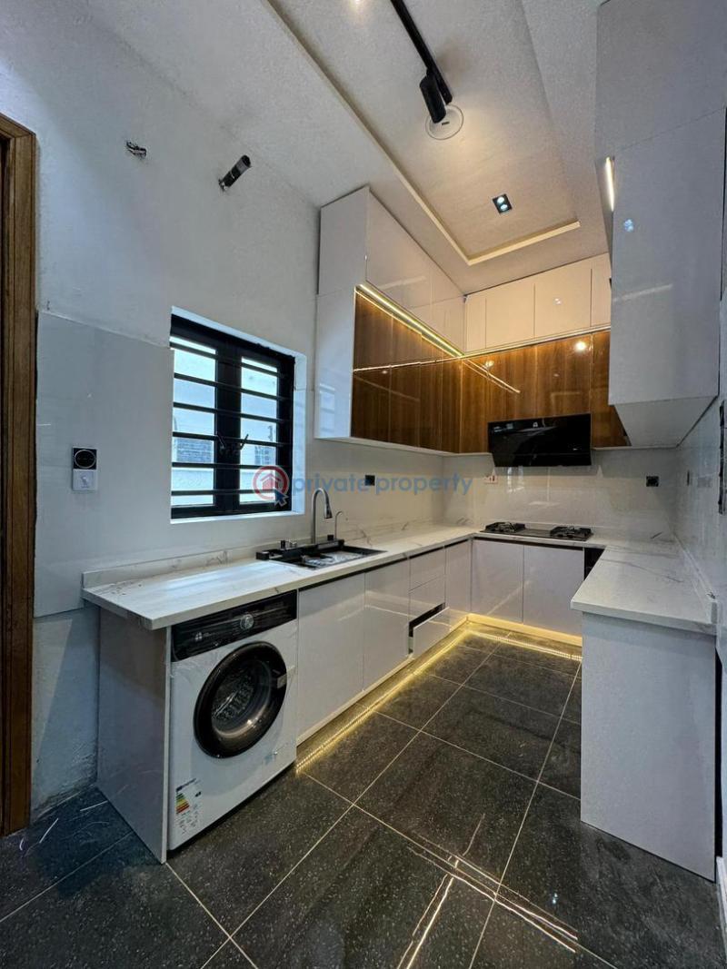 4 bedroom Semi detached Duplex For Sale Ikota Lekki Lekki Phase 2 Lagos - 5