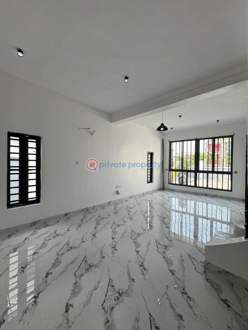 4 bedroom Semi detached Duplex For Sale Carlton Gate Estate Ibadan Akobo Ibadan Oyo - 3