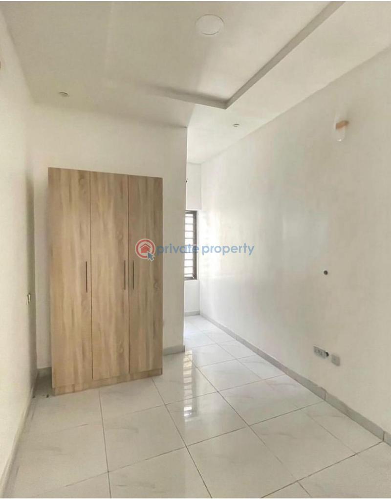 4 bedroom Semi detached Duplex For Rent Along Lekki Expressway Lagos - 2