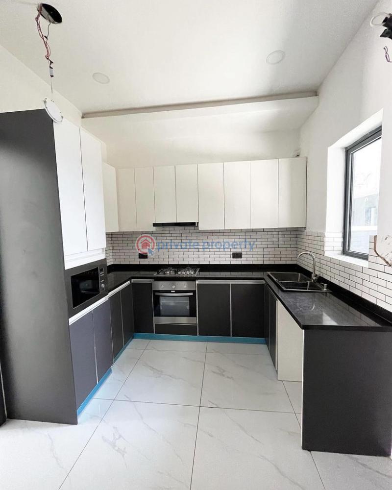 Semi detached Duplex For Rent Lekki Phase 1 Lagos - 2