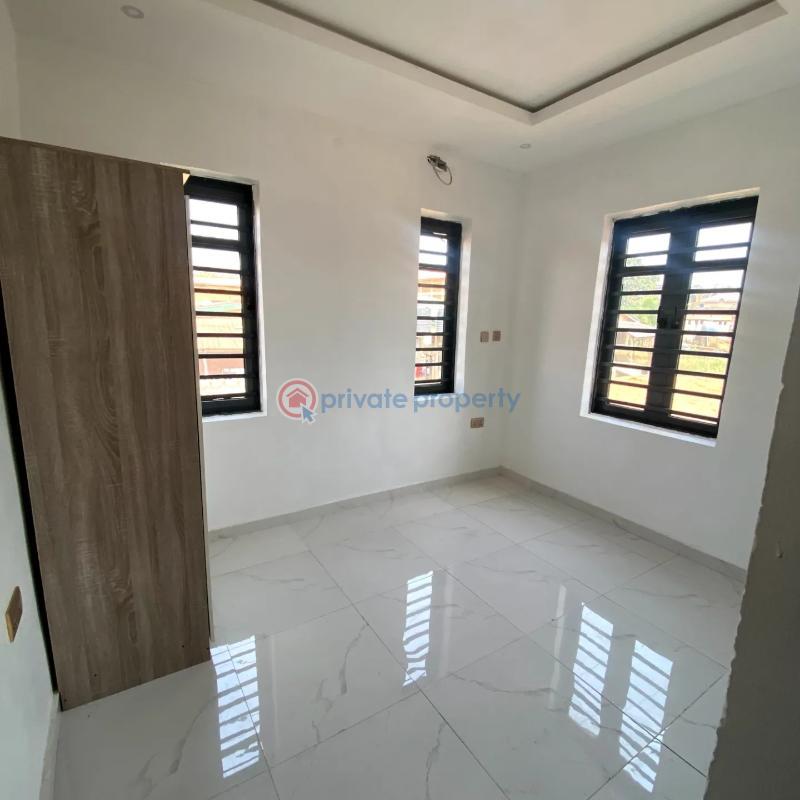 4 bedroom Semi detached Duplex For Sale Magodo Kosofe/Ikosi Lagos - 2