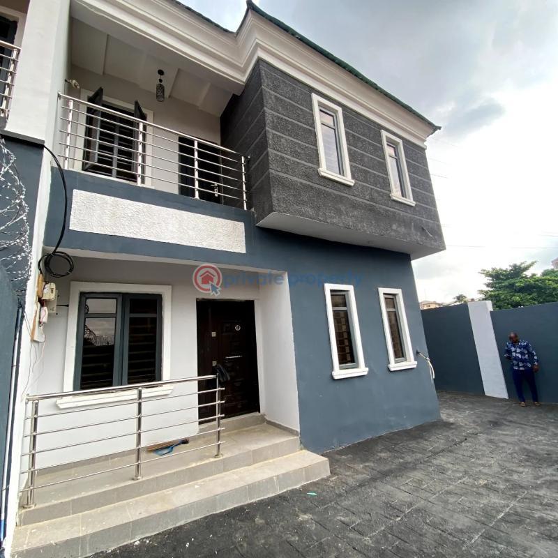 4 bedroom Semi detached Duplex For Sale Magodo Kosofe/Ikosi Lagos - 9