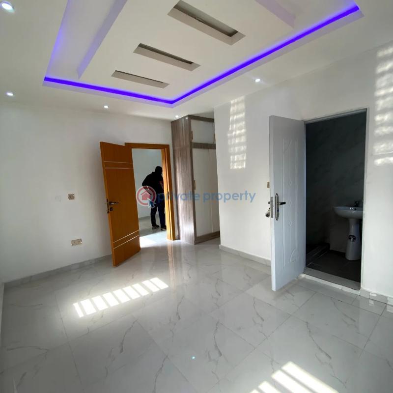 4 bedroom Semi detached Duplex For Sale Magodo Kosofe/Ikosi Lagos - 6