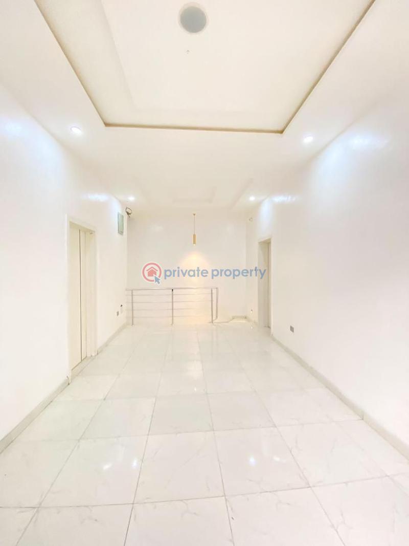 4 bedroom Semi detached Duplex For Sale Chevron Lekki Lekki Phase 2 Lagos - 5