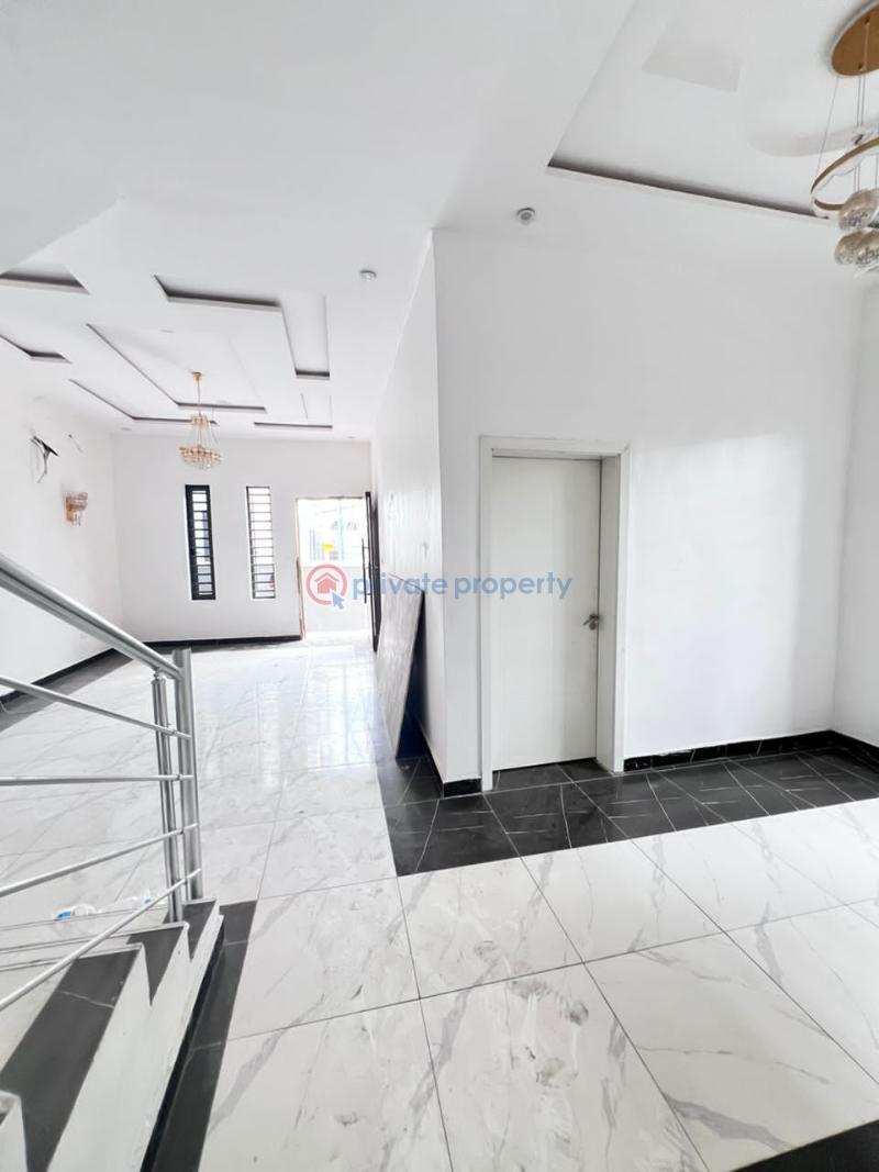 4 bedroom Semi detached Duplex For Sale Thomas Estate Ajah Lagos - 3