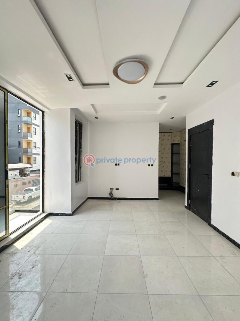 4 bedroom Semi detached Duplex For Sale Lekki Lagos - 11