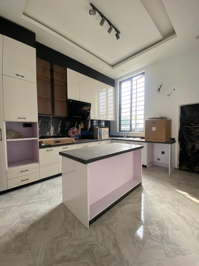 4 bedroom Semi detached Duplex For Sale Chevron Drive Lekki Lagos - 2