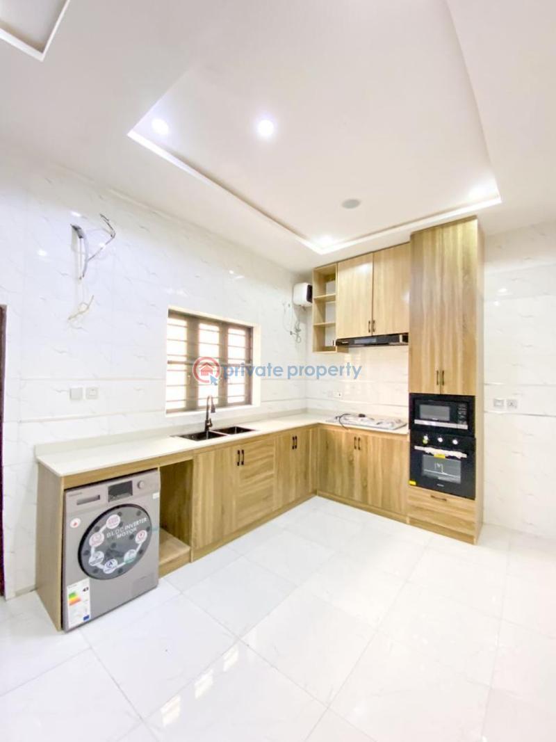 4 bedroom Semi detached Duplex For Sale Chevron Lekki Lagos Lekki Phase 2 Lagos - 1
