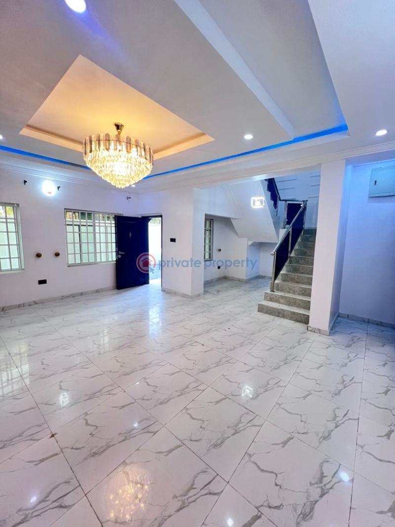 4 bedroom Semi detached Duplex For Sale Ajah Lekki Ilaje Ajah Lagos - 9