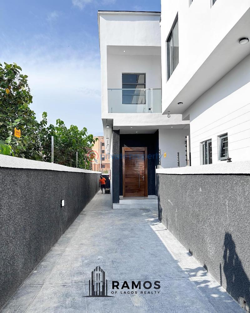 4 bedroom House For Sale Lekki Lagos - 9
