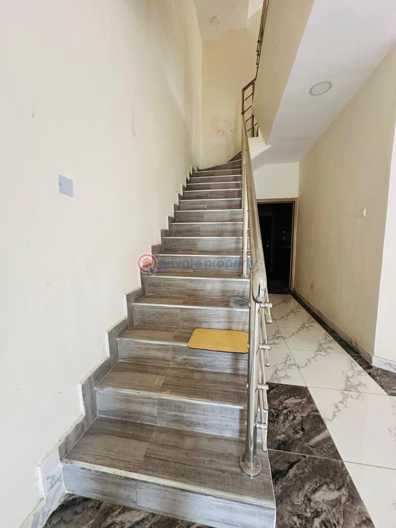 4 bedroom Semi detached Duplex For Sale Magodo GRA Phase 1 Ojodu Lagos - 2