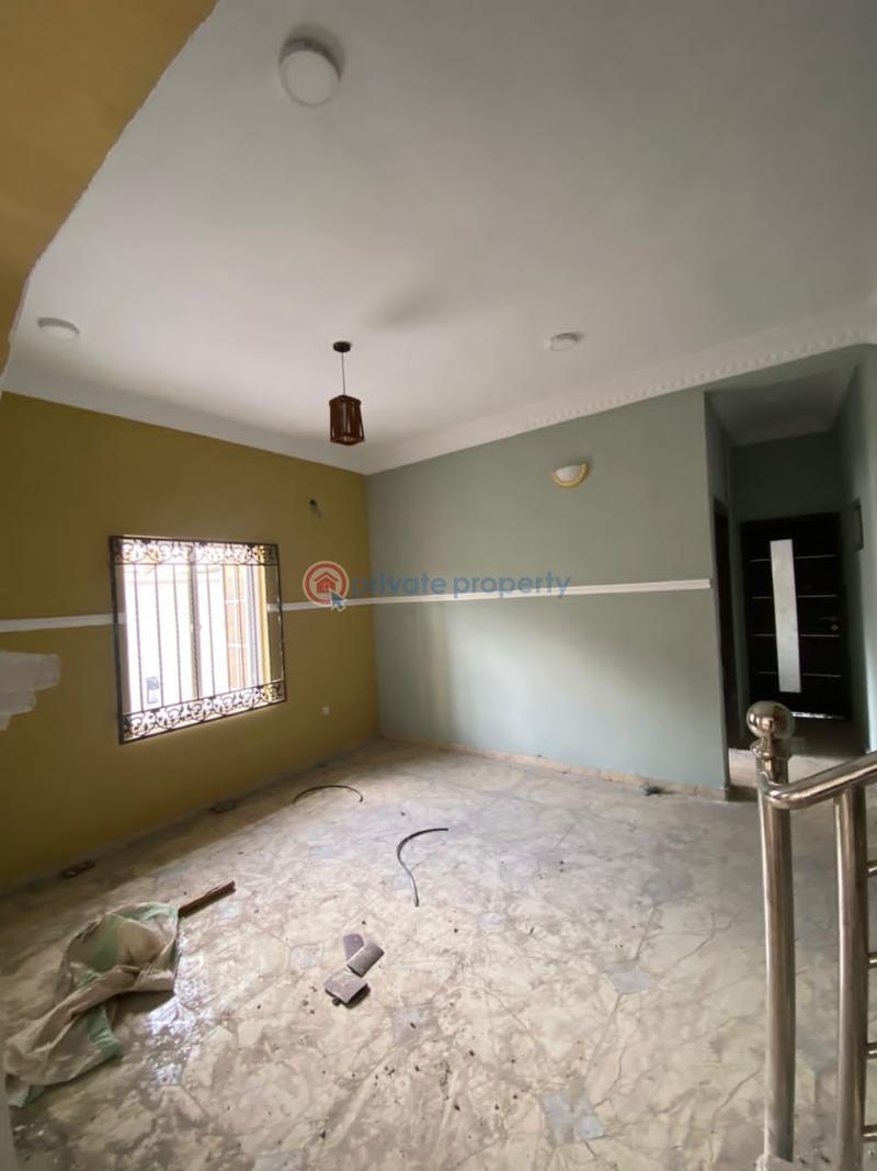 House For Rent At Kolapo Ishola .gra Beekay Ibadan Oyo - 10