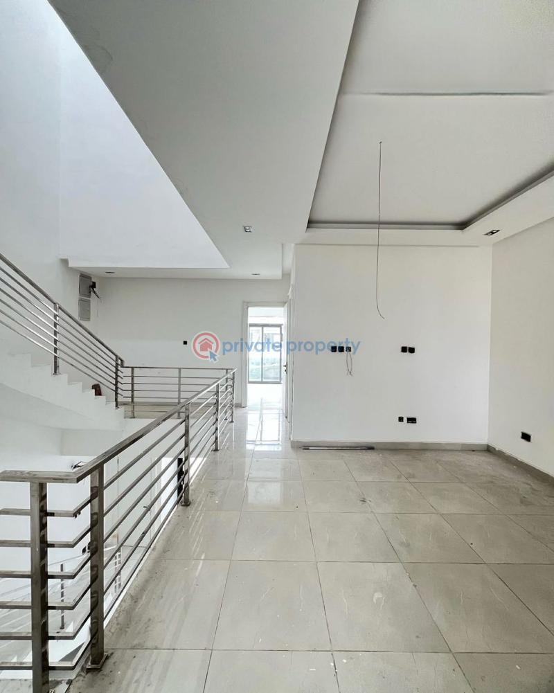 4 bedroom Detached Duplex For Sale Along Lekki Expressway Lagos - 5