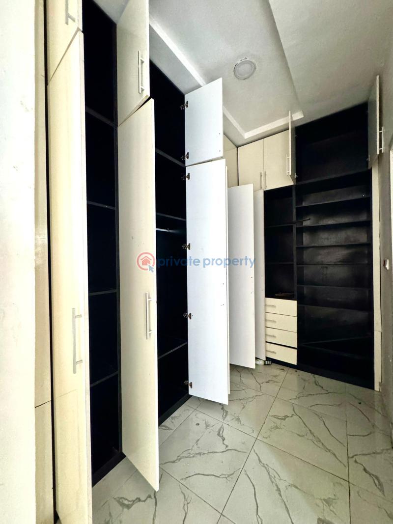 4 bedroom Terraced Duplex For Rent Emcel Court Orchid Lekki Phase 2 Lagos - 4