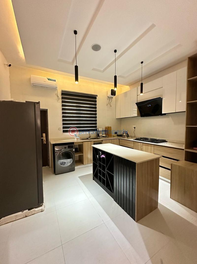 4 bedroom Detached Duplex For Rent Chevron Tollgate Lekki Phase 2 Lagos - 2