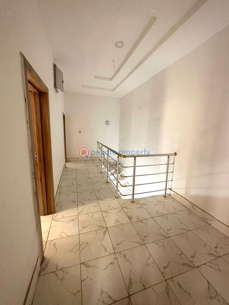 4 bedroom House For Sale Ikota Gra, Lekki Lagos - 4