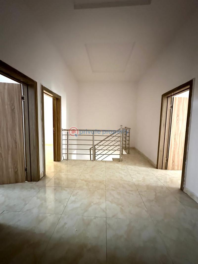 4 bedroom Terraced Duplex For Sale Harris Drive Lekki Lagos - 11