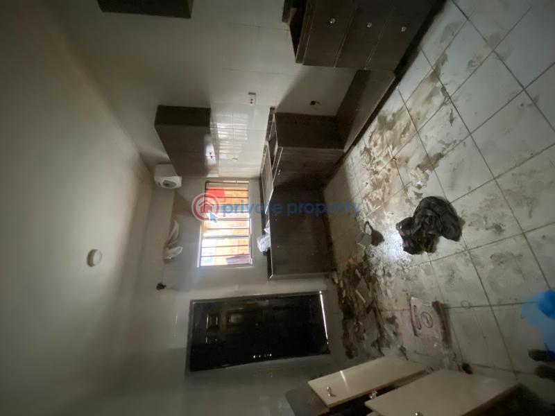 4 bedroom Terraced Duplex For Rent Guzape Abuja Phase 1  - 10