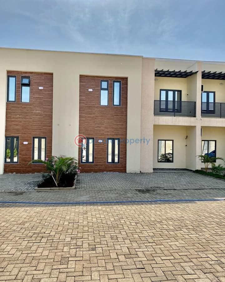 4 bedroom Duplex For Sale Kado Abuja Phase 2  - 1