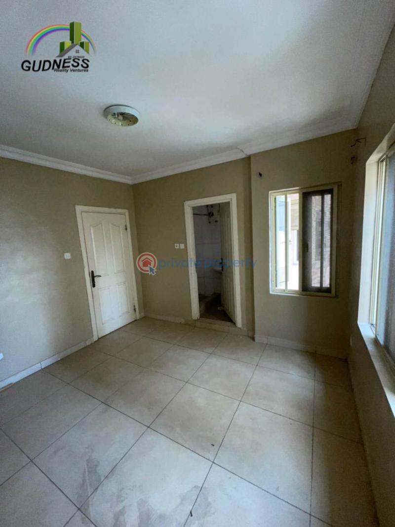 4 bedroom Terraced Duplex For Rent Orchid Road Lekki Lagos - 7