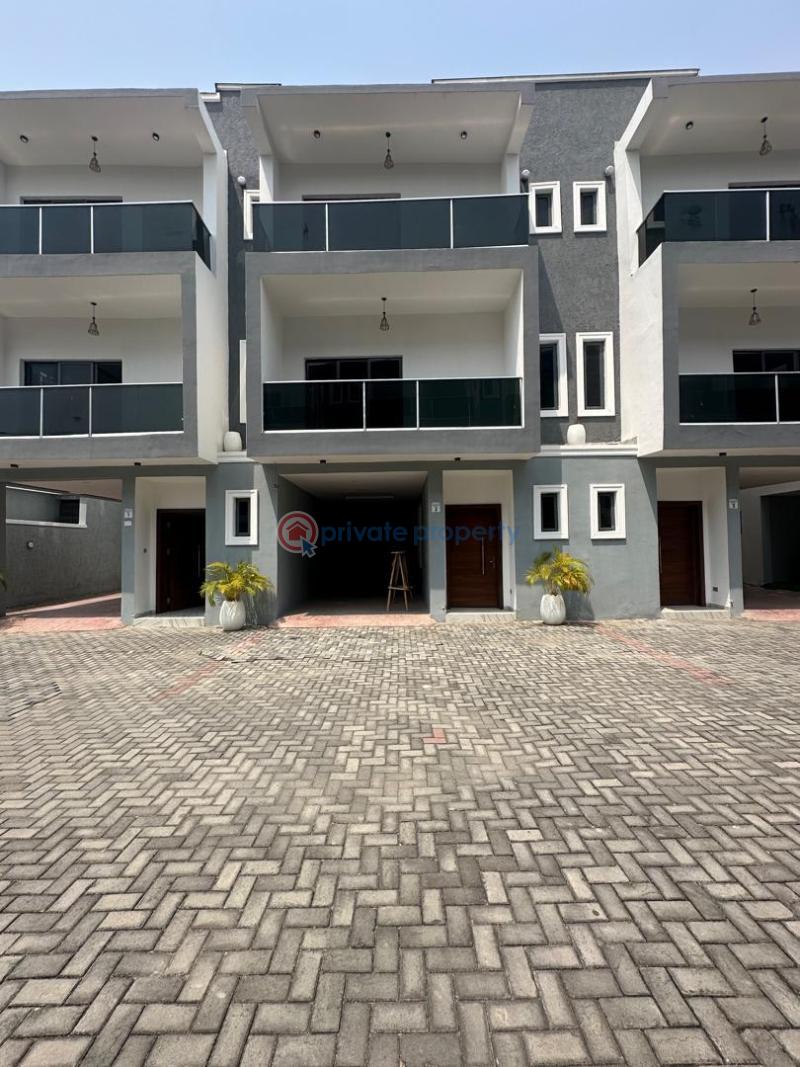 4 bedroom Terraced Duplex For Sale Along Lekki Expressway Lagos - 0